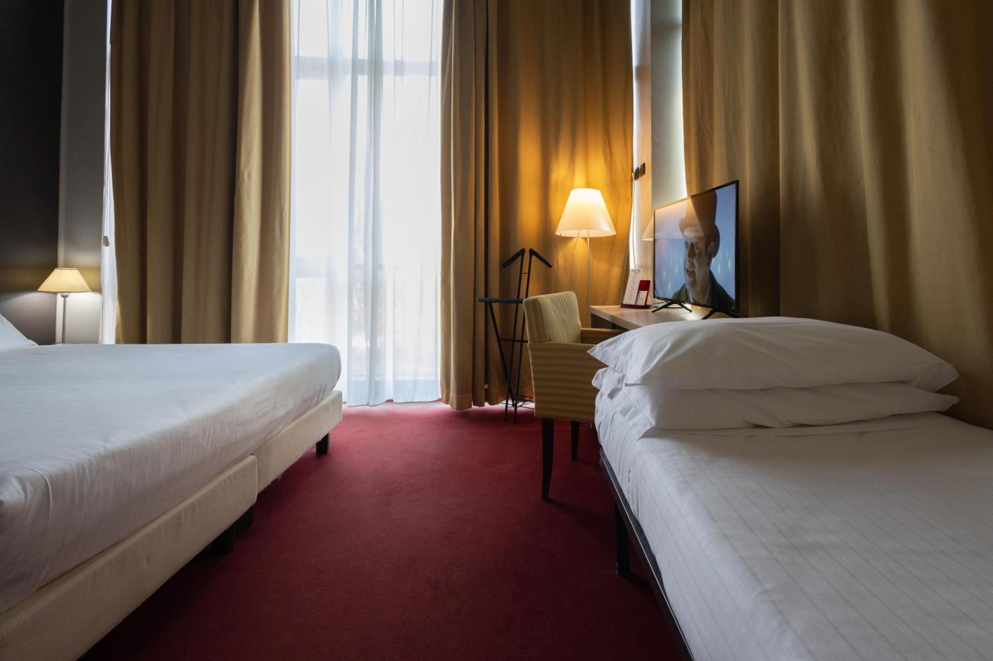 Art Hotel Olympic Турин Экстерьер фото